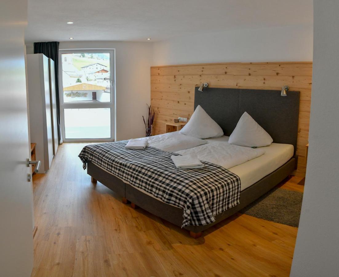 Veranda Appartement Wohlfuehl Gries im Sellrain Ngoại thất bức ảnh
